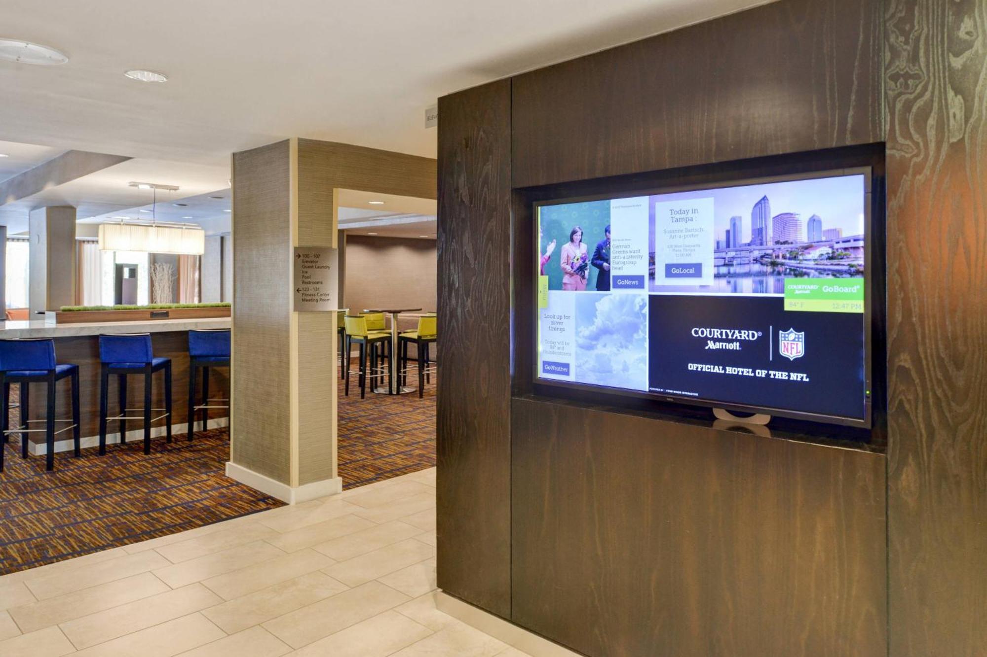 Courtyard Tampa North / I-75 Fletcher Exterior foto